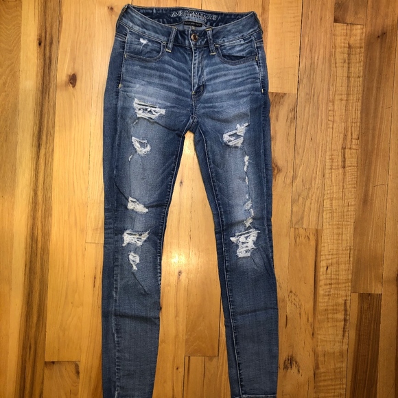 American Eagle Destructed Jeggings - Picture 1 of 6